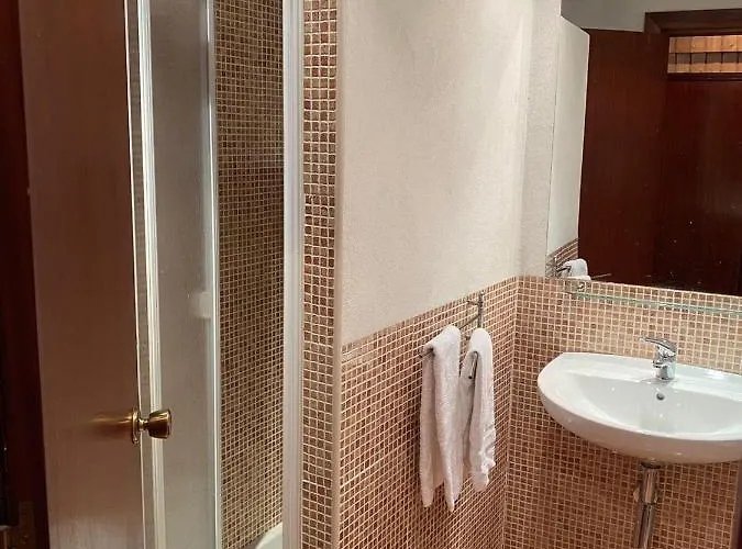 Snow House 3 Sierra Nevada